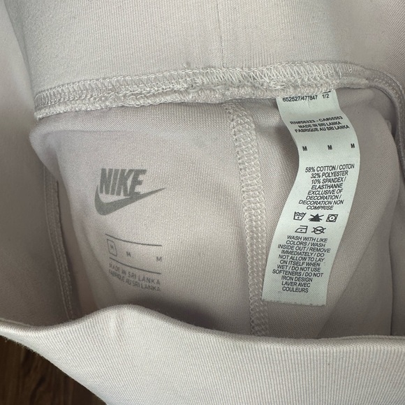 Nike leggings - Picture 3 of 3